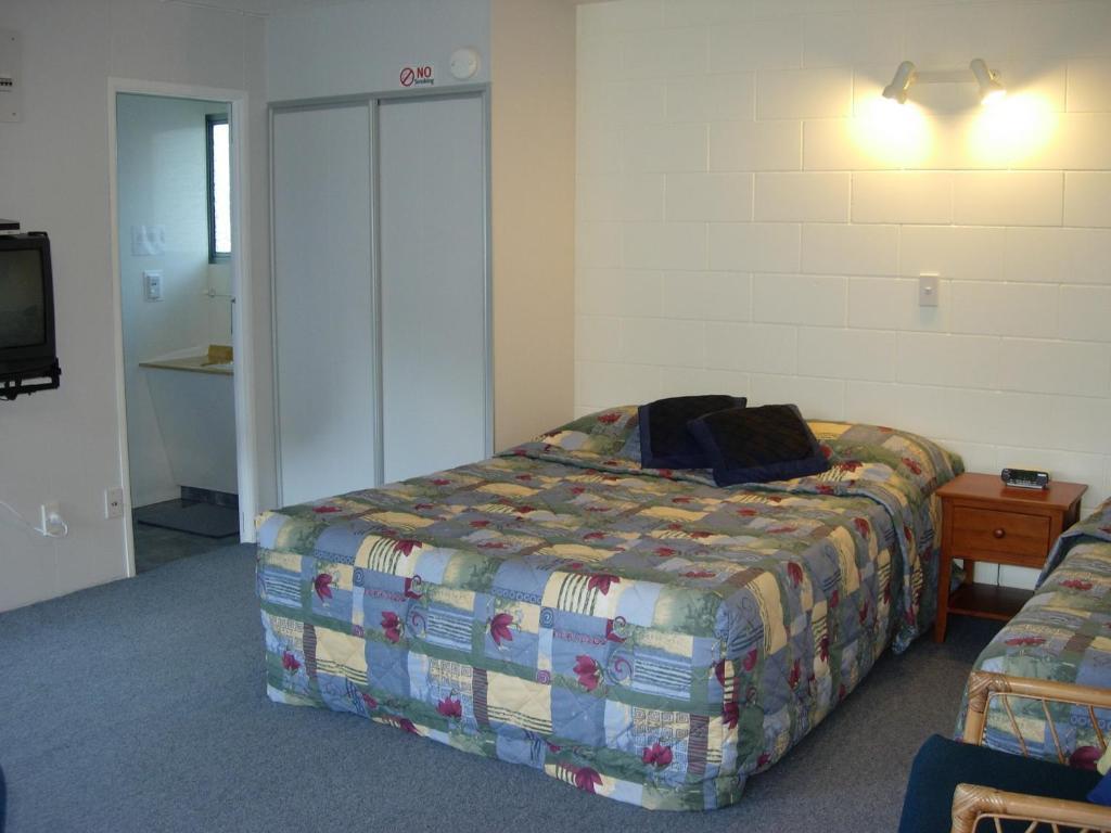 Ngunguru Tutukaka Coast Motor Lodge חדר תמונה